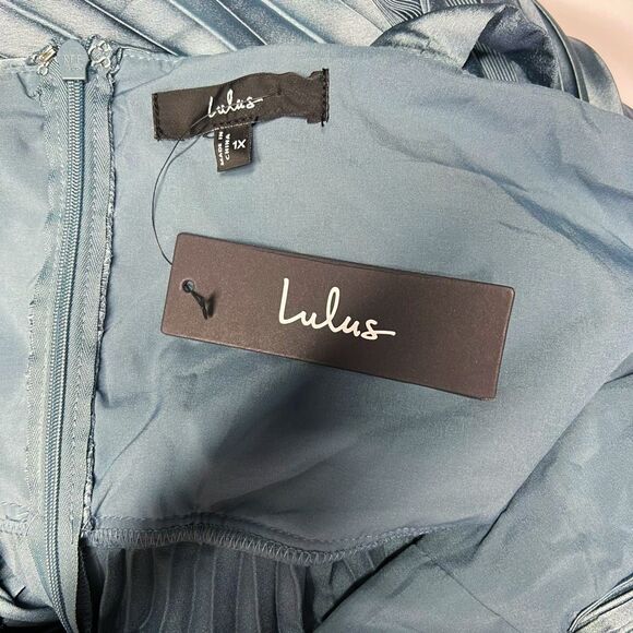 Lulus Gorgeous Purpose Slate Satin Pleated Sleeveless Bow Maxi Dress Size 1X NWT - Picture 11 of 13
